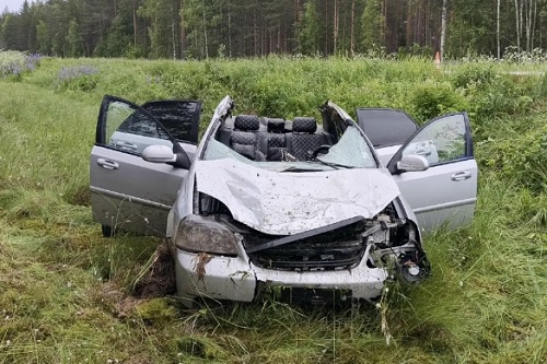 Один человек погиб и двое пострадали в ДТП в Бабаевском округе Один человек погиб и двое пострадали в ДТП в Бабаевском округе