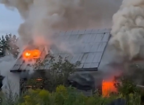 В Череповце при пожаре в дачном доме погибла женщина