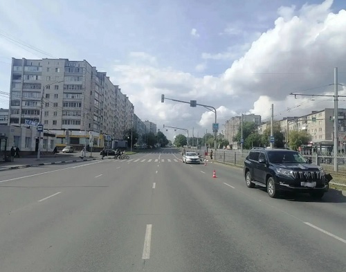 В Череповце в результате ДТП погиб пешеход В Череповце в результате ДТП погиб пешеход